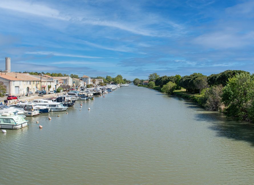 Photo du port de plaisance de Saint-Gilles